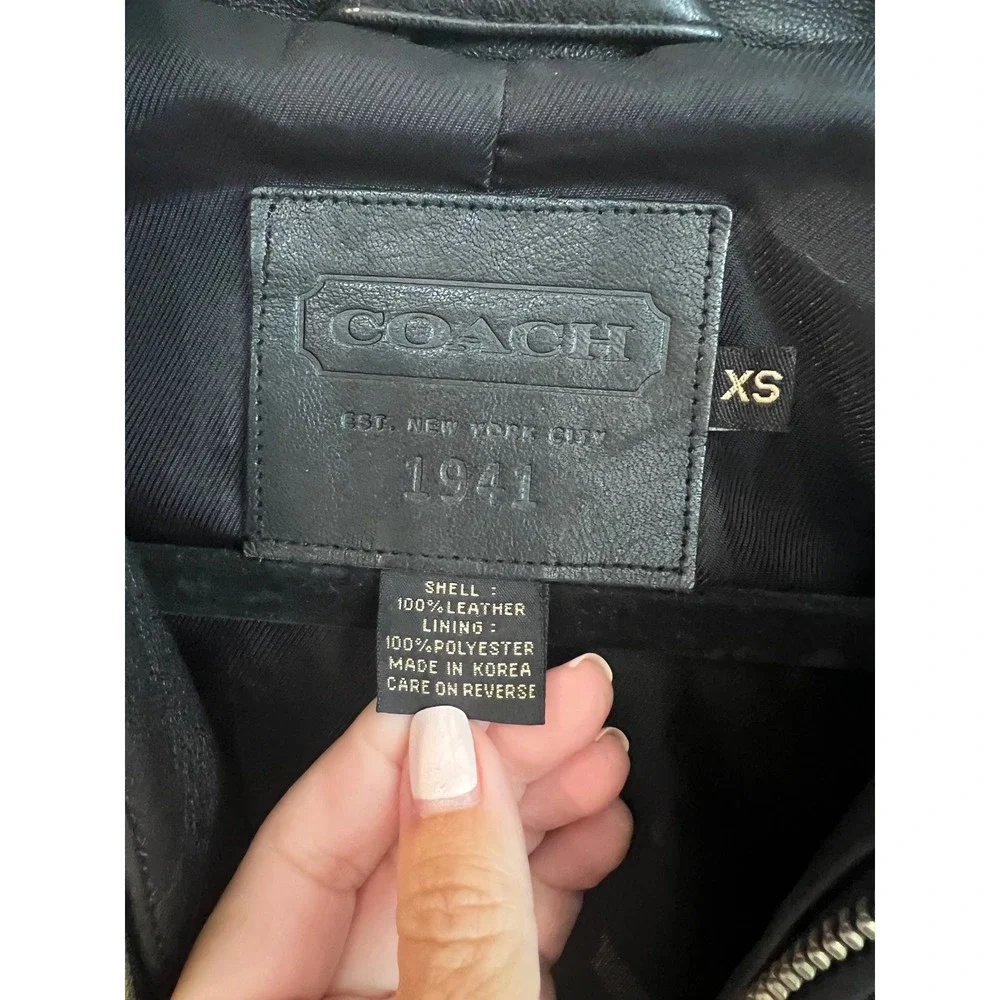 Vintage Coach 100% Leather Jacket Women's XS Black Zip Front Minimalist 90s Y2K